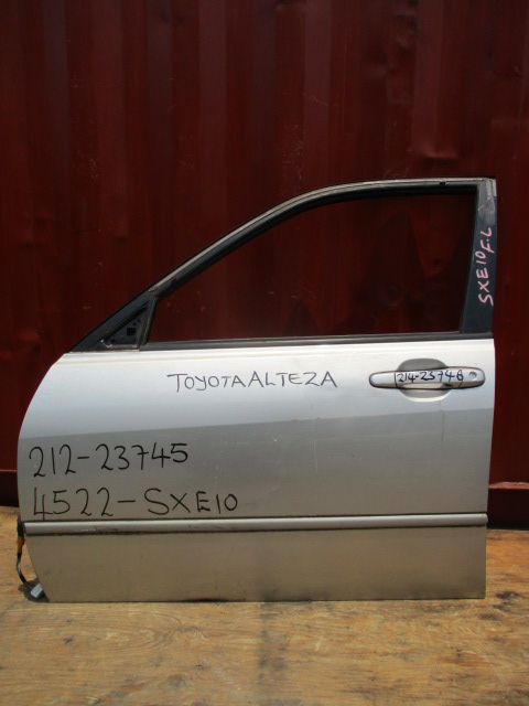 Used Toyota Altezza WINDOW GLASS FRONT LEFT